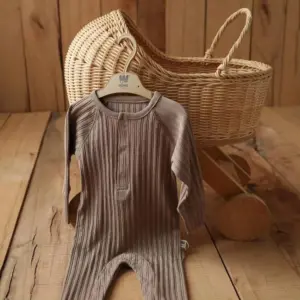 Ολοσωμο Φορμάκι Μακρυμάνικο (καφε)