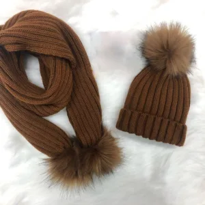 Σετ Παιδικό Πλεκτό Σκουφάκι & Κασκόλ με Γούνινα Pom-Poms (K)