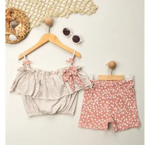 Καλοκαιρινό Σετ Κοριτσιού με Βολάν & Floral Σορτσάκι "Peach Blossom" (5–8 ετών)