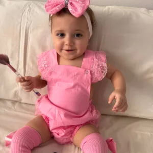 Ροζ Βρεφικό Σετ Κοριτσιού 3 Τεμαχίων – Ρόμπερ, Κάλτσες & Κορδέλα με Φιόγκο