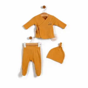 Βρεφικό Σετ 3 Τεμαχίων Rib Μουσταρδί – Μπλούζα Κιμονό, Παντελόνι & Σκουφάκι